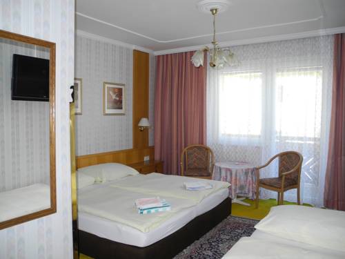 Imagen de la habitación del Hotel Rosner. Foto 9