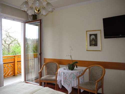 Imagen de la habitación del Hotel Rosner. Foto 13