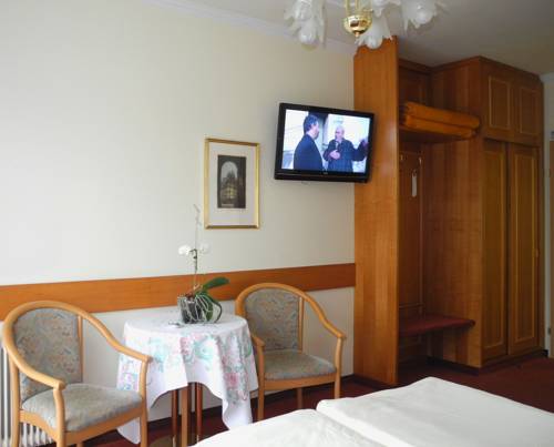 Imagen de la habitación del Hotel Rosner, Gablitz. Foto 14