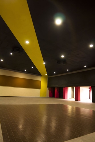 Imagen de los interiores del Hotel Ross Morelia. Foto 11