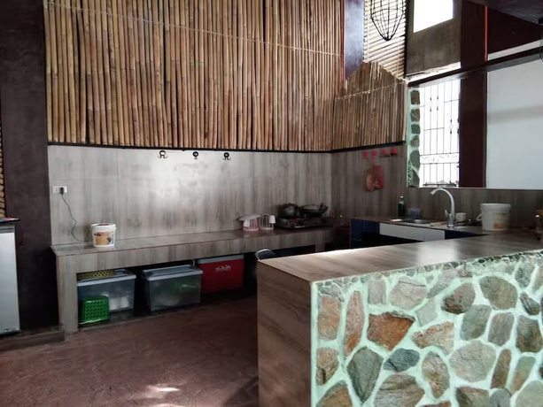 Imagen de la habitación del Hotel Ross Rose Budget. Foto 10