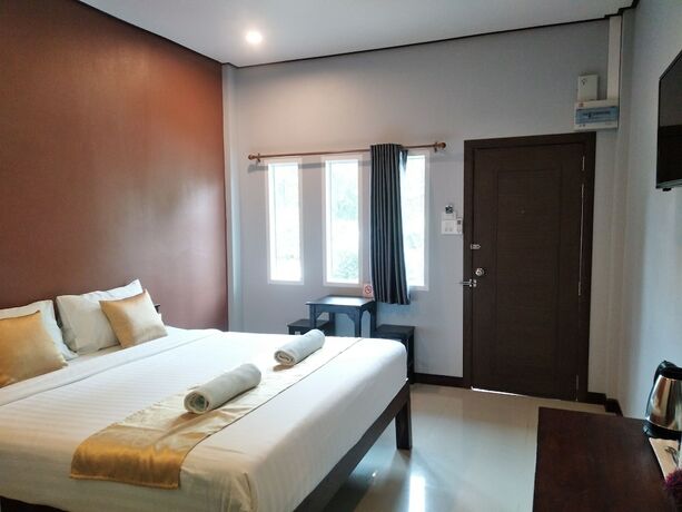 Imagen de la habitación del Hotel Rossarin Garden Resort 2. Foto 18