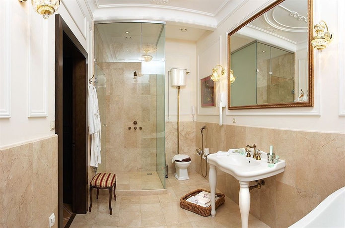 Imagen de la habitación del Hotel Rossi Boutique and Spa. Foto 9