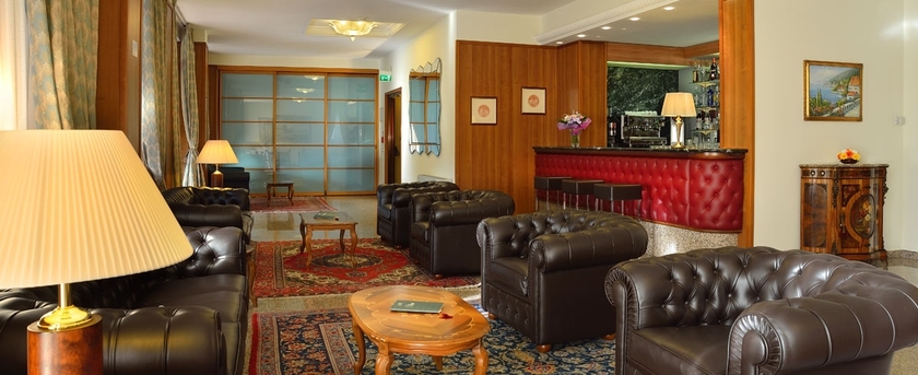 Imagen de los interiores del Hotel Rossini, Pesaro. Foto 5