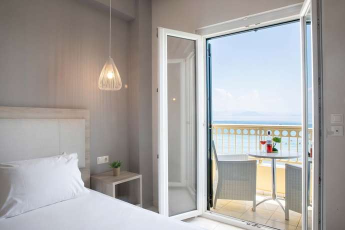 Imagen de la habitación del Hotel Rossis. Foto 11