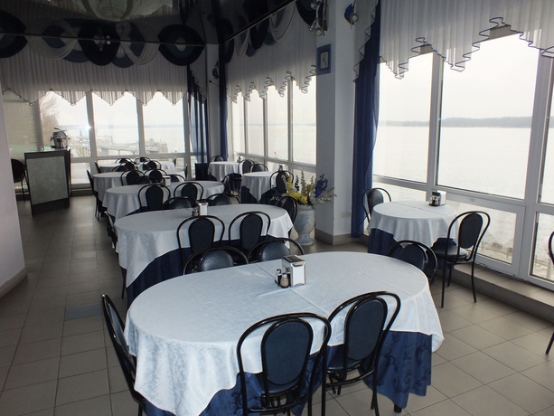 Imagen del bar/restaurante del Hotel Rossiya, Samara. Foto 2