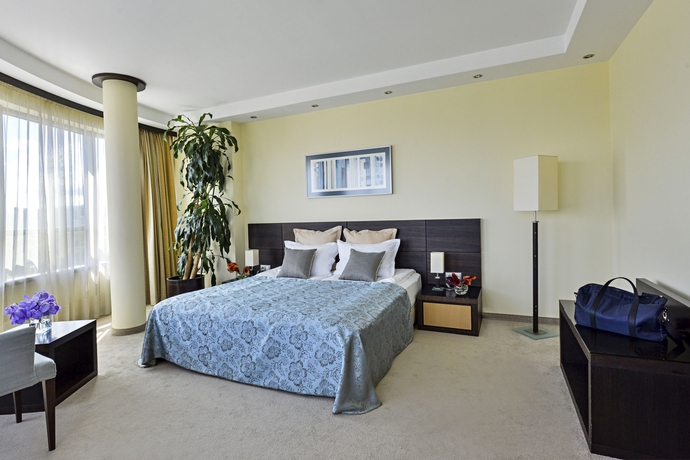 Imagen de la habitación del Hotel Rosslyn Central Park. Foto 6