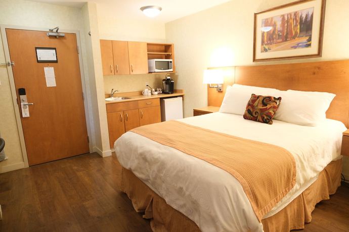 Imagen de la habitación del Hotel Rosslyn Inn And Suites. Foto 3