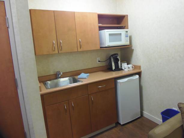 Imagen de la habitación del Hotel Rosslyn Inn And Suites. Foto 4