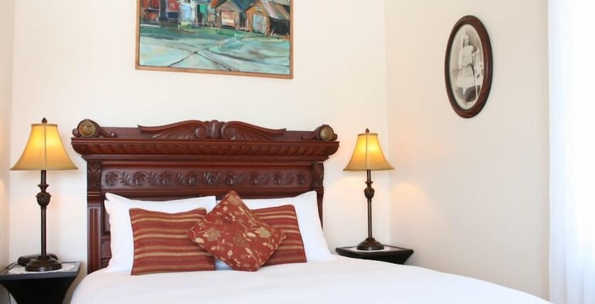 Imagen de la habitación del Hotel Rossmount Inn. Foto 8