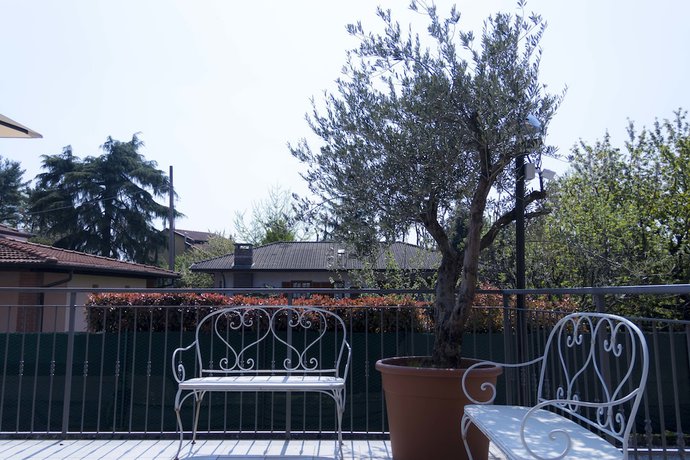 Imagen general del Hotel RossoVino Como. Foto 3