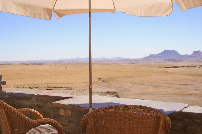 Imagen de la piscina del Hotel Rostock Ritz Desert Lodge. Foto 16