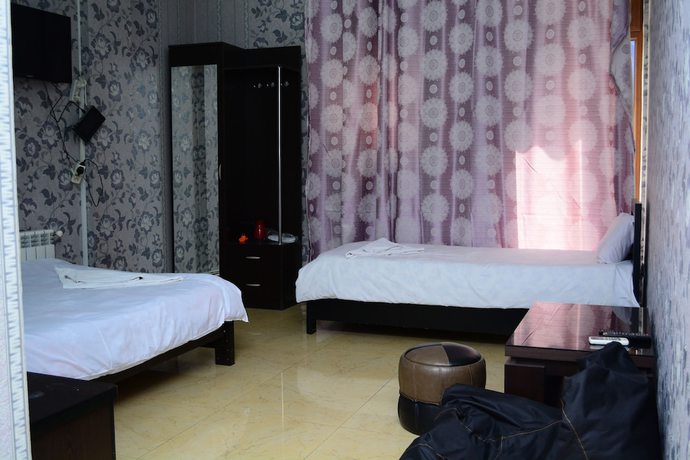 Imagen de la habitación del Hotel Rostus. Foto 15