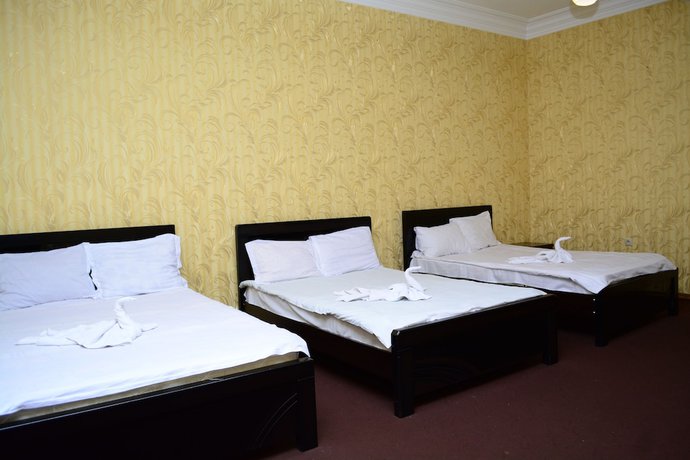 Imagen de la habitación del Hotel Rostus. Foto 19