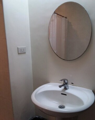 Imagen de la habitación del Hotel Rosvenil. Foto 15