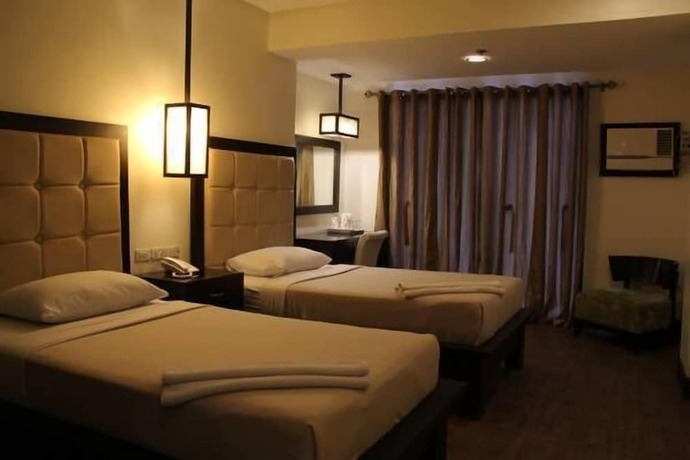 Imagen de la habitación del Hotel Rosvenil. Foto 30