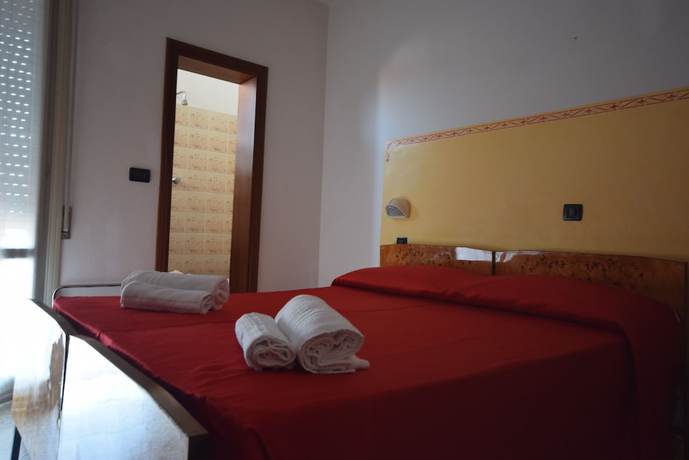 Imagen de la habitación del Hotel Rosy, Bellaria-Igea Marina. Foto 9