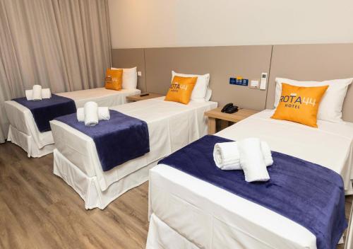 Imagen de la habitación del Hotel Rota 44. Foto 16
