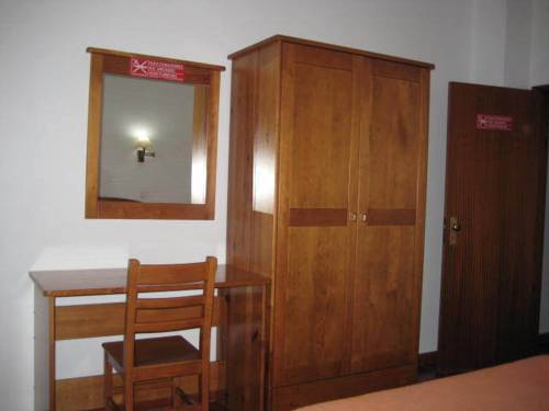 Imagen de la habitación del Hotel Rota Malhoa. Foto 2