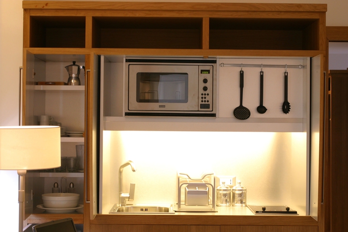 Imagen de la habitación del Hotel Rota Suites. Foto 4