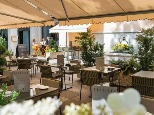 Imagen del bar/restaurante del Hotel Rotary Geneva – Mgallery. Foto 10