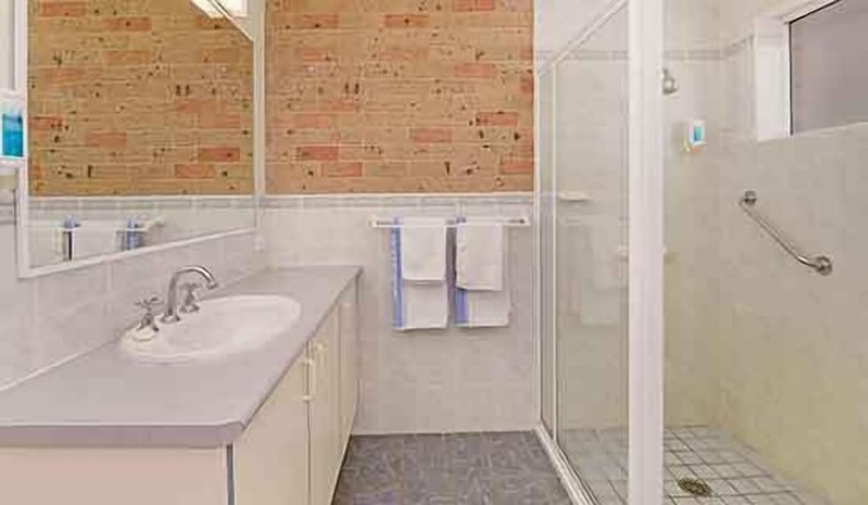 Imagen de la habitación del Hotel Rotary Lodge Port Macquarie. Foto 9