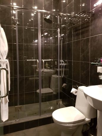Imagen de la habitación del Hotel Rotas City Center. Foto 6