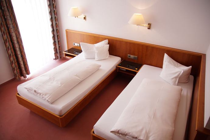 Imagen de la habitación del Hotel Roter Ochsen Lauchheim. Foto 19