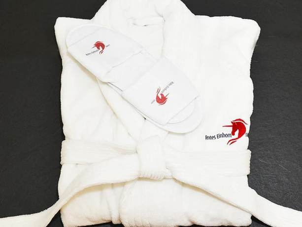 Imagen de la habitación del Hotel Rotes Einhorn. Foto 8