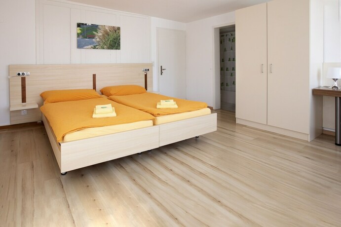 Imagen de la habitación del Hotel Rotes Kreuz. Foto 25