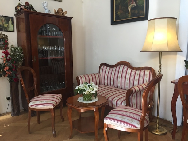 Imagen de los interiores del Hotel Rothensteiner. Foto 19