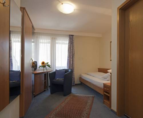 Imagen de la habitación del Hotel Rothfuss. Foto 6