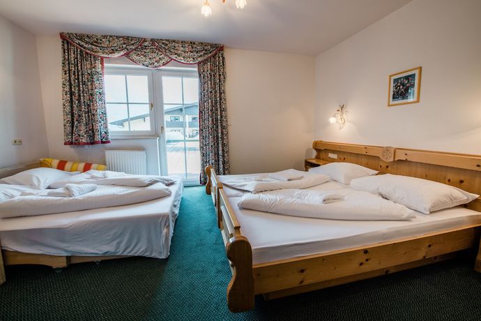 Imagen de la habitación del Hotel Rothirsch by Skinetworks. Foto 6