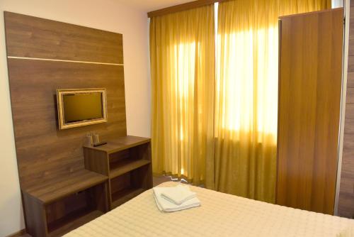 Imagen de la habitación del Hotel Rothmans-Breakfast - Free parking - Lobby. Foto 16