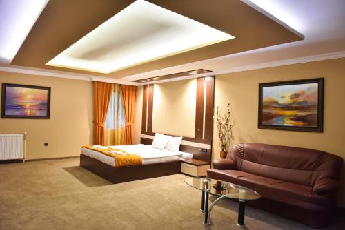Imagen de la habitación del Hotel Rothmans-Breakfast - Free parking - Lobby. Foto 17