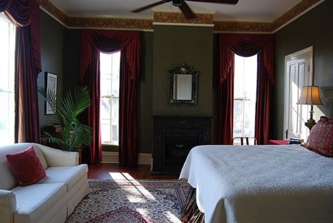 Imagen de la habitación del Hotel Rothschild-Pound House Inn. Foto 2