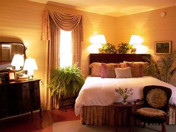 Imagen de la habitación del Hotel Rothschild-Pound House Inn. Foto 4