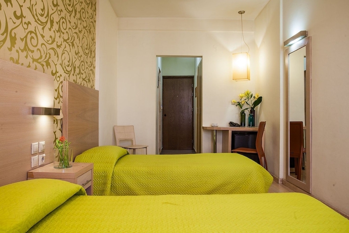 Imagen de la habitación del Hotel Rotonda. Foto 4