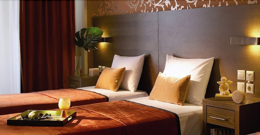 Imagen de la habitación del Hotel Rotonda. Foto 6