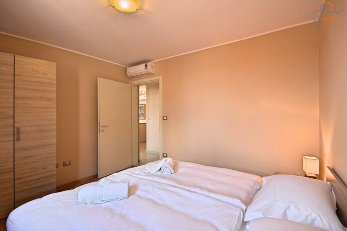 Imagen general del Hotel Rotonda Inn Novigrad. Foto 2