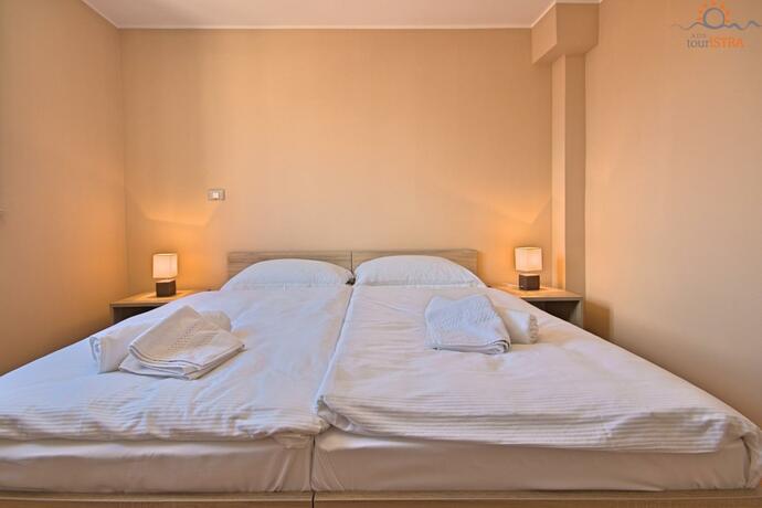 Imagen general del Hotel Rotonda Inn Novigrad. Foto 3