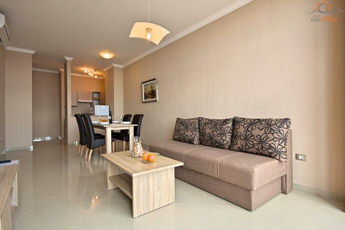 Imagen general del Hotel Rotonda Inn Novigrad. Foto 4
