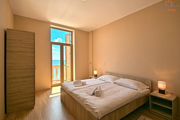 Imagen general del Hotel Rotonda Inn Novigrad. Foto 11