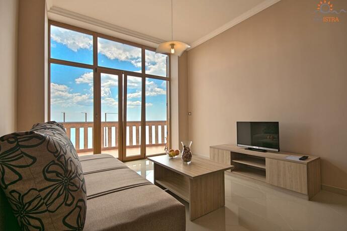 Imagen general del Hotel Rotonda Inn Novigrad. Foto 22