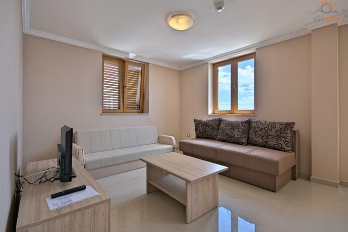 Imagen general del Hotel Rotonda Inn Novigrad. Foto 25