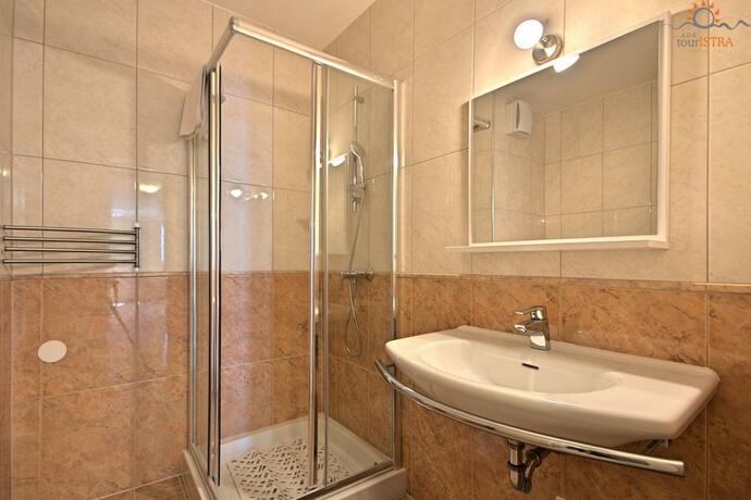 Imagen general del Hotel Rotonda Inn Novigrad. Foto 26