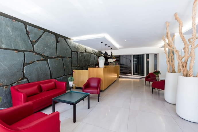 Imagen de los interiores del Hotel Rotonde. Foto 18