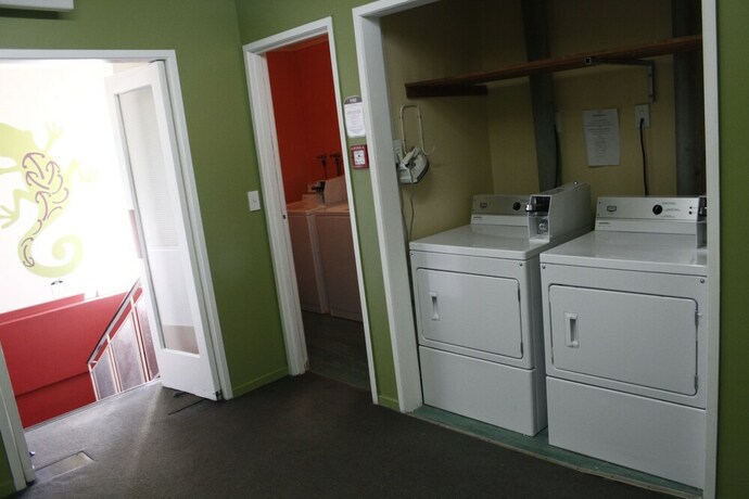 Imagen de los interiores del Hotel Rotorua Downtown Backpackers. Foto 19