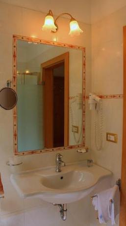 Imagen de la habitación del Hotel Rotwand. Foto 5