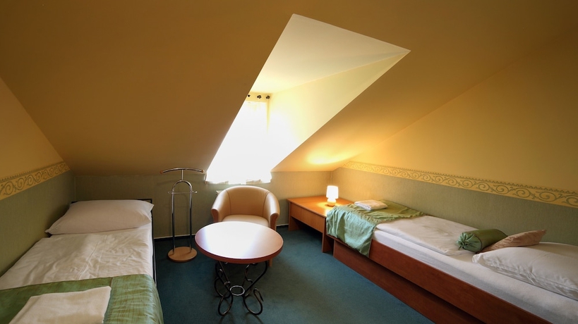 Imagen de la habitación del Hotel Roudna. Foto 17